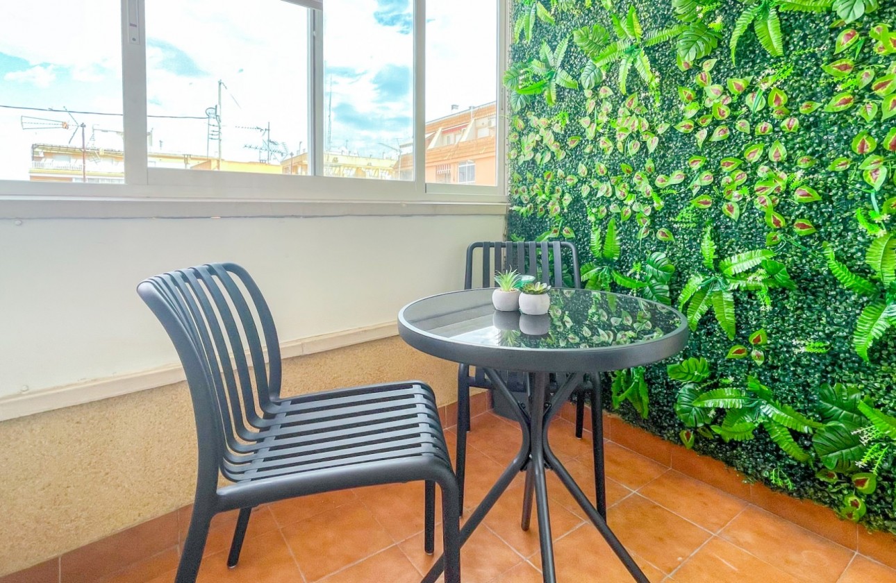 Resale - Apartment - Torrevieja