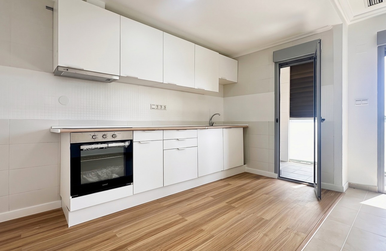 Resale - Apartment - Torrevieja