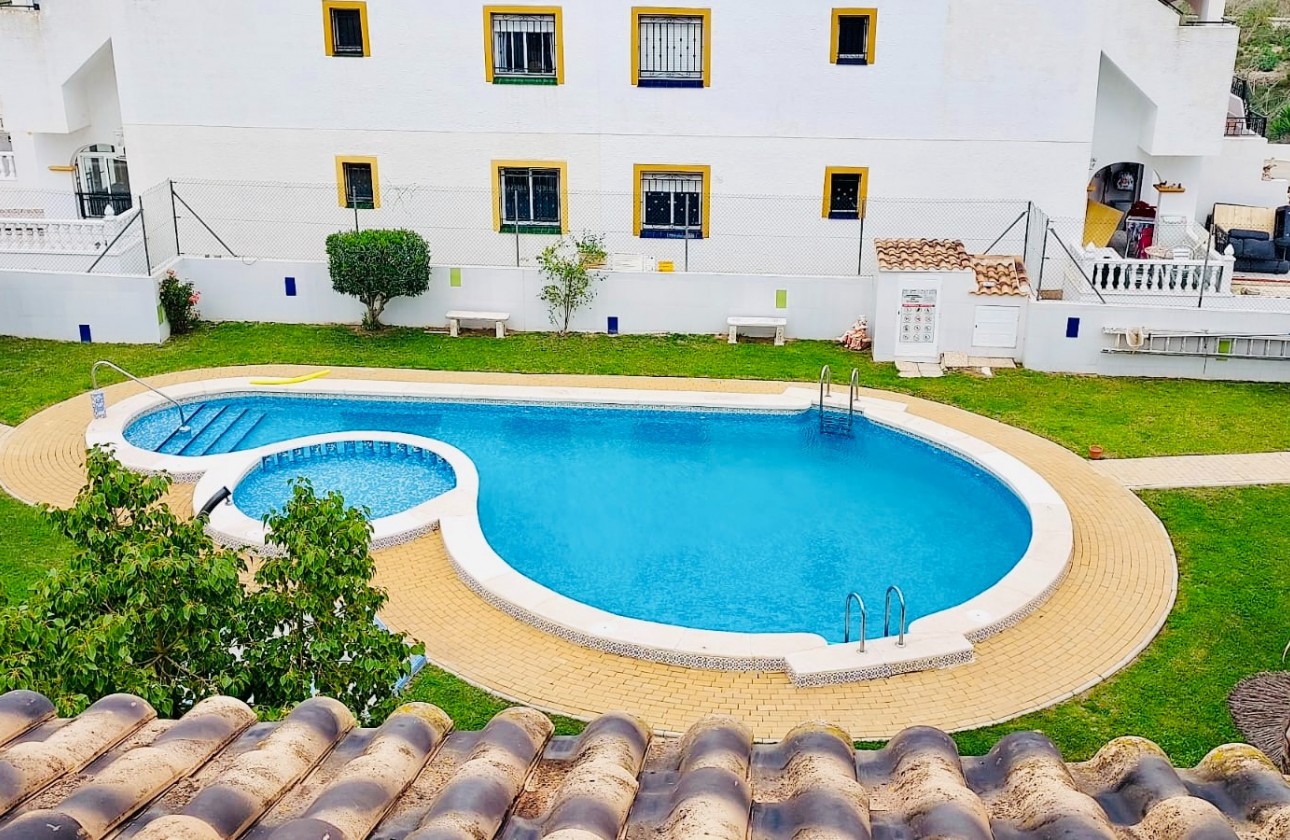 Resale - Apartment - Vistabella Golf