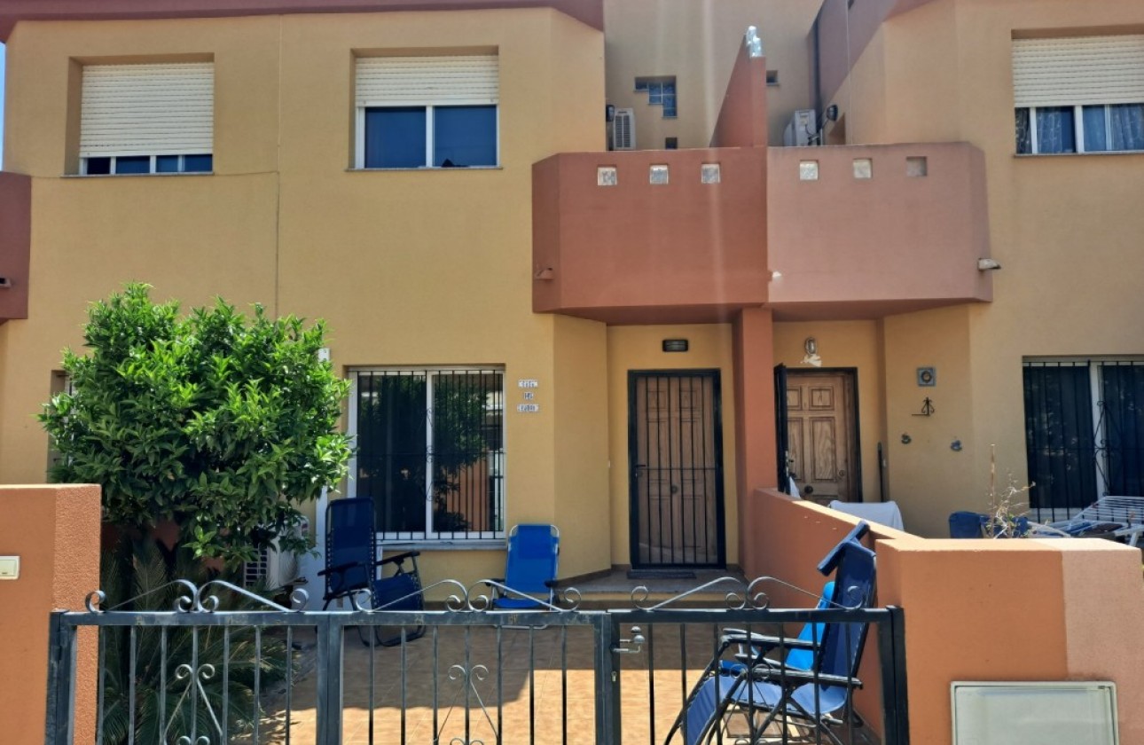 Resale - Bungalow - Orihuela Costa - Dehesa de campoamor