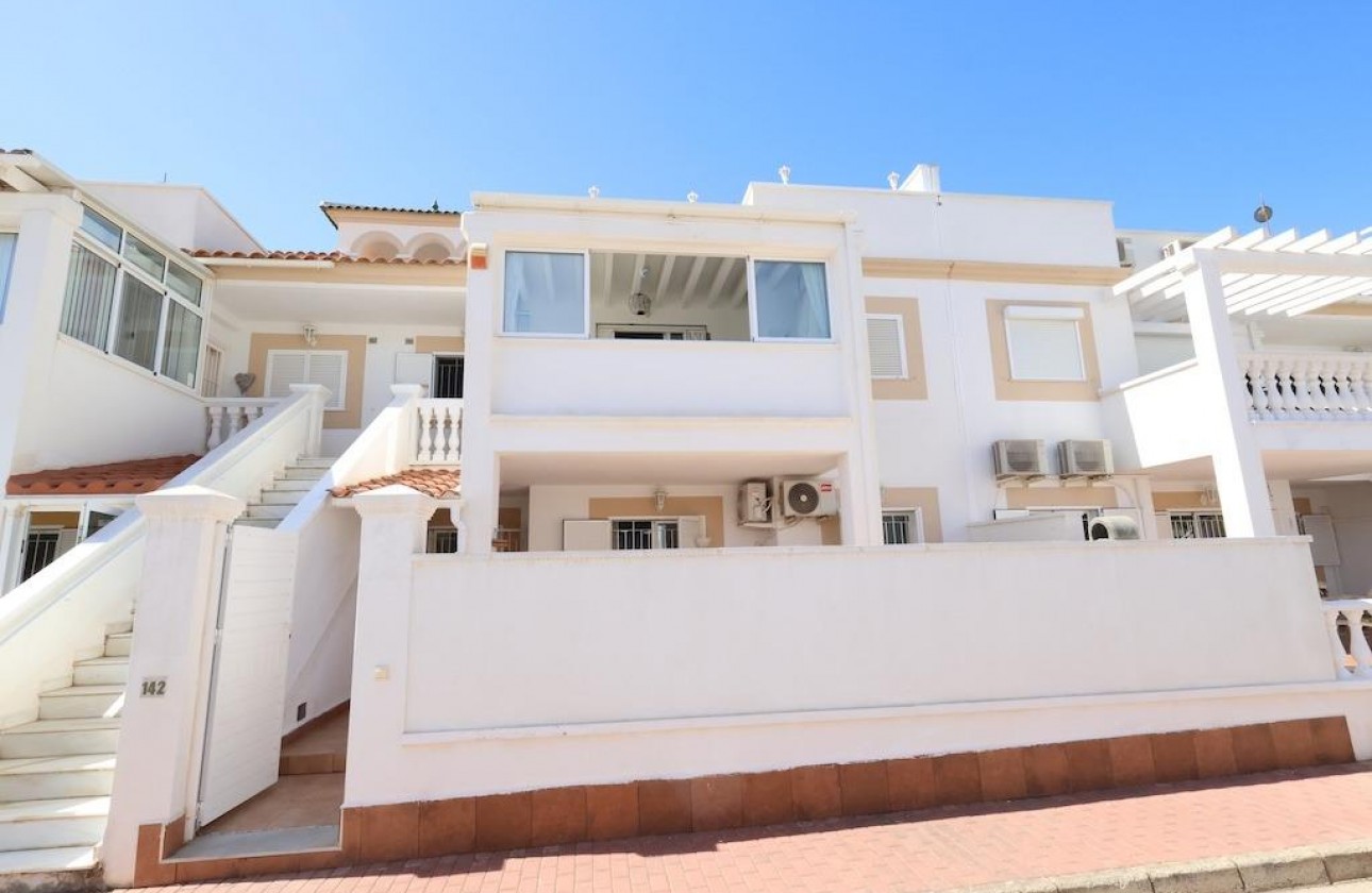 Resale - Bungalow - Orihuela Costa - Playa Flamenca