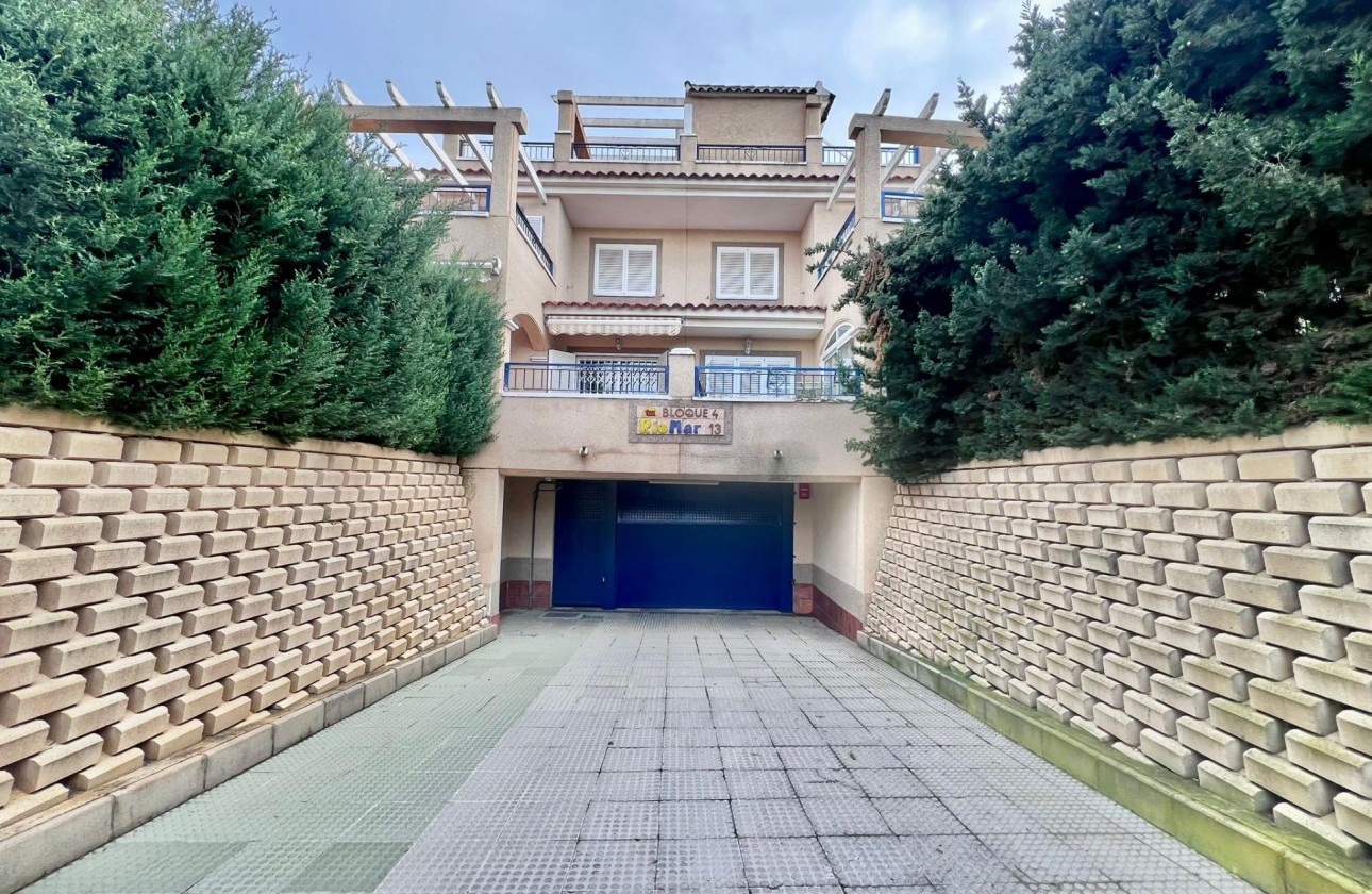 Resale - Bungalow - Pilar de la Horadada - Mil Palmeras