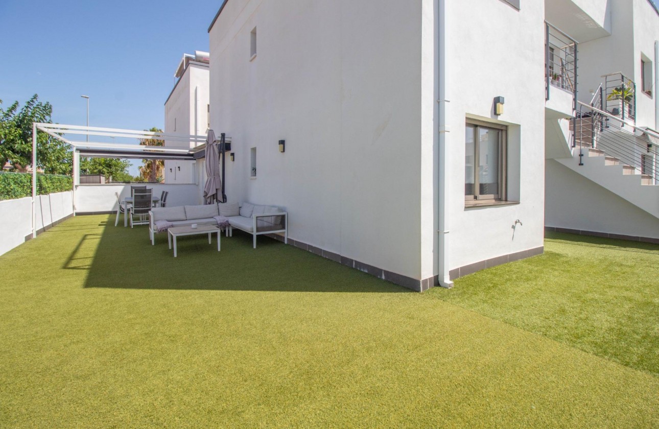 Resale - Bungalow - Pilar de la Horadada - Torre de la Horadada