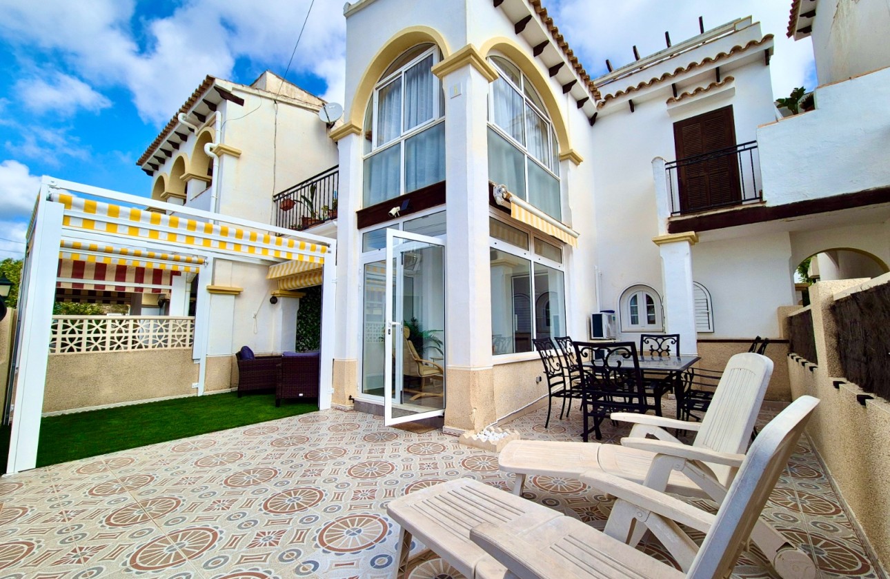 Resale - Bungalow - San Miguel de Salinas