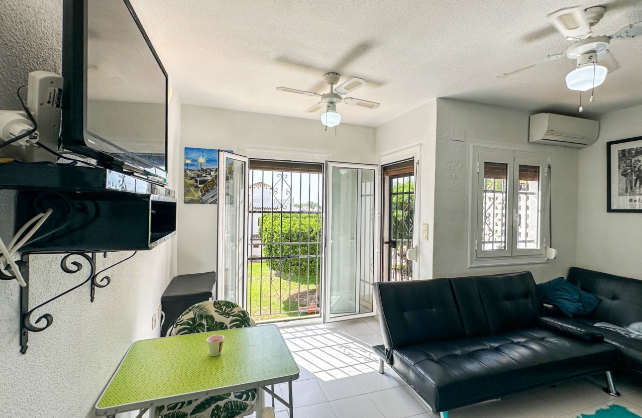 Resale - Bungalow - San Miguel de Salinas