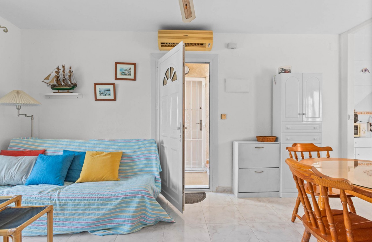 Resale - Bungalow - Torrevieja - El chaparral