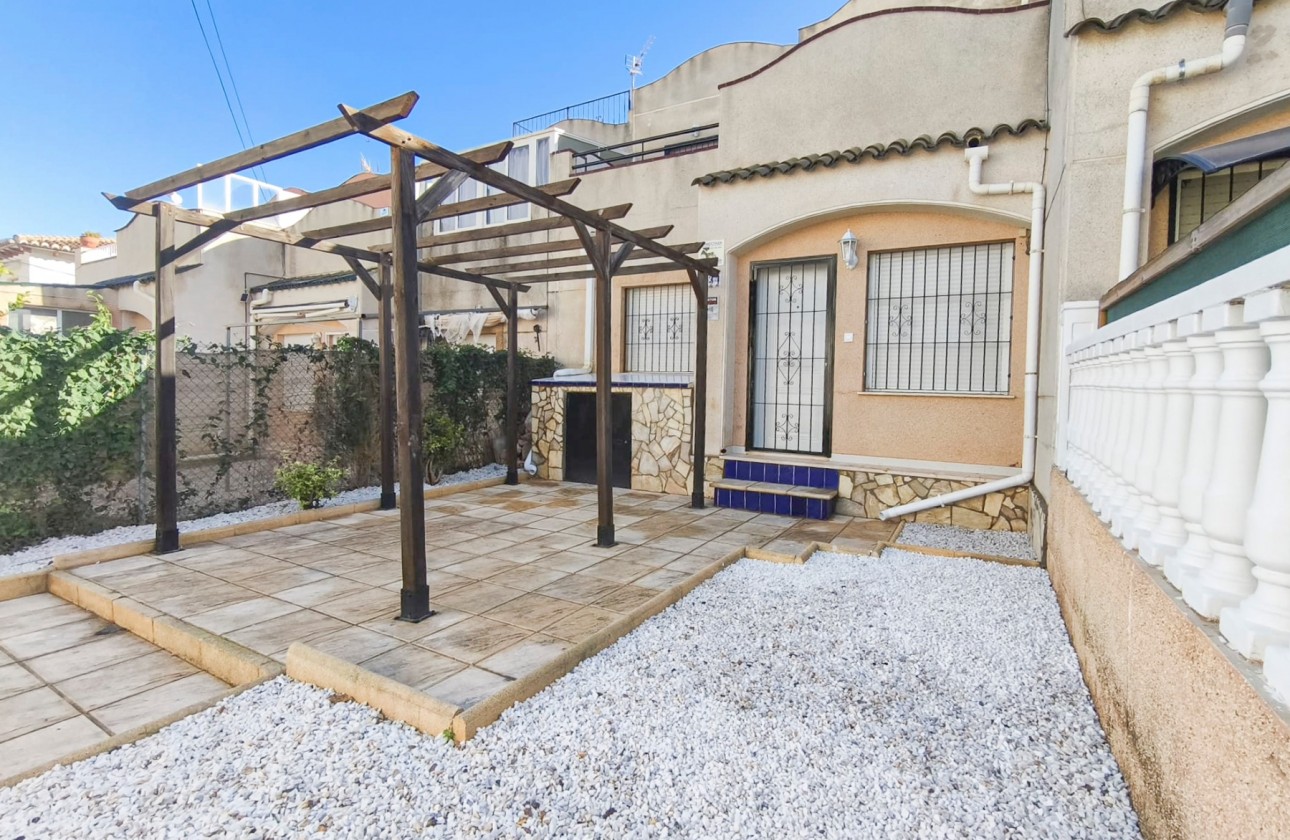 Resale - Bungalow - Torrevieja - Los Balcones - Los Altos del Edén