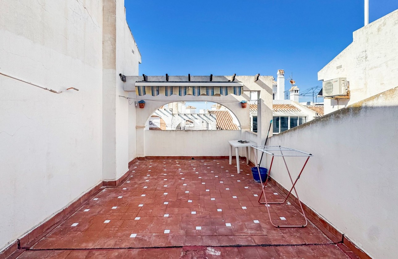Resale - Bungalow - Torrevieja - Nueva Torrevieja - Aguas Nuevas