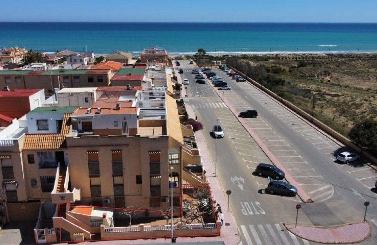 Resale - Bungalow - Torrevieja