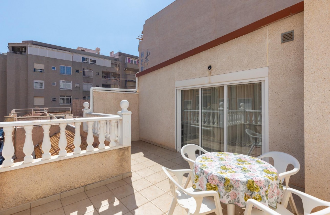 Resale - Bungalow - Torrevieja