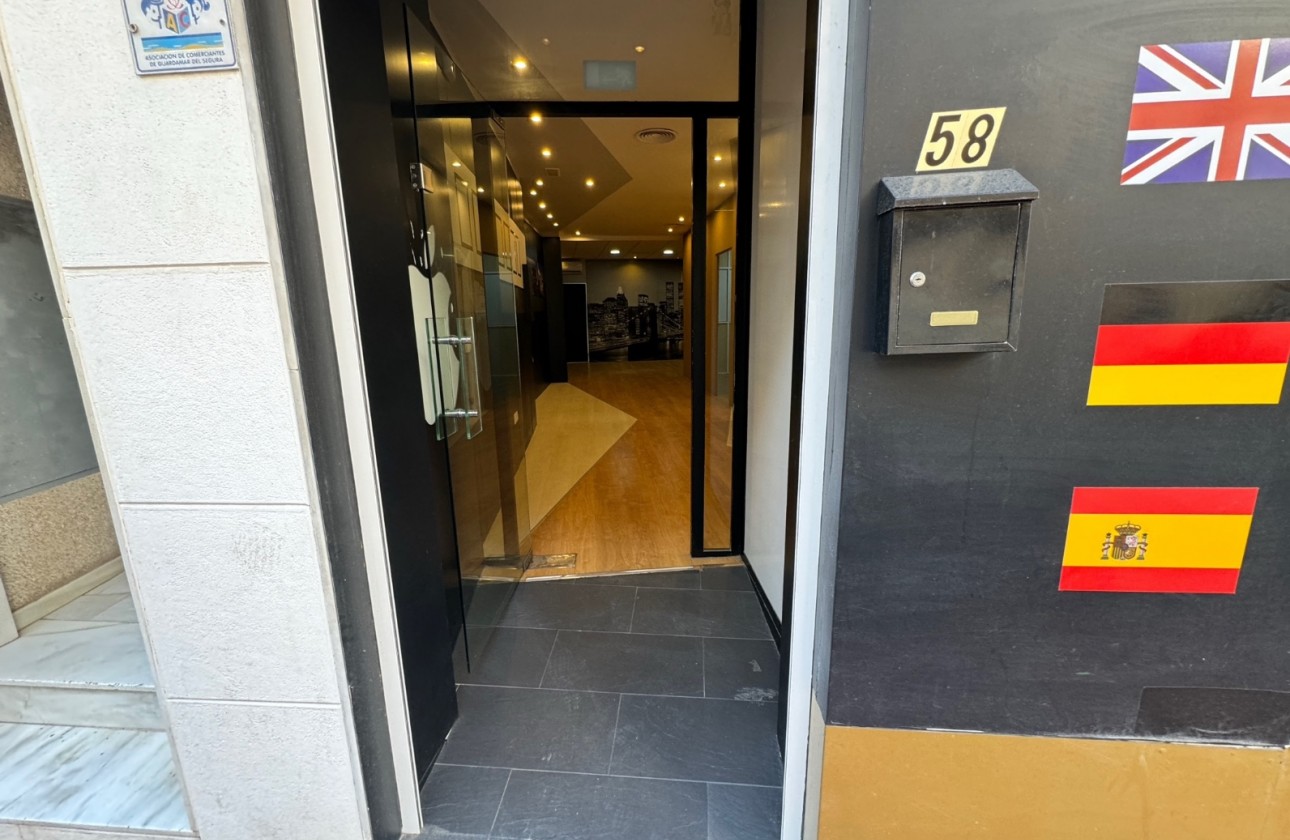 Resale - Commercial - Guardamar del Segura
