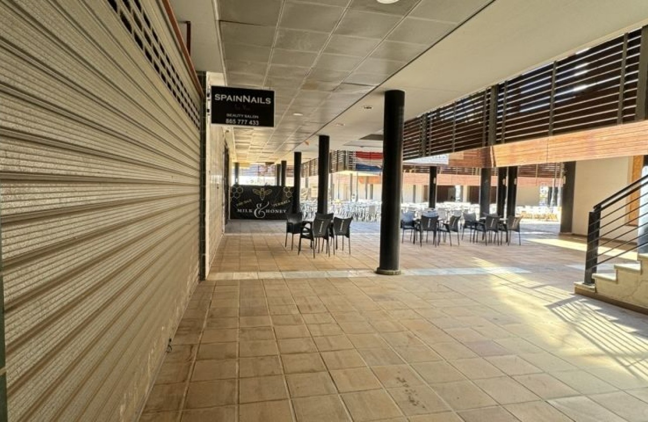 Resale - Commercial - Orihuela Costa