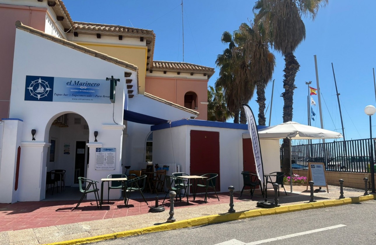 Resale - Commercial - Torrevieja - Puerto