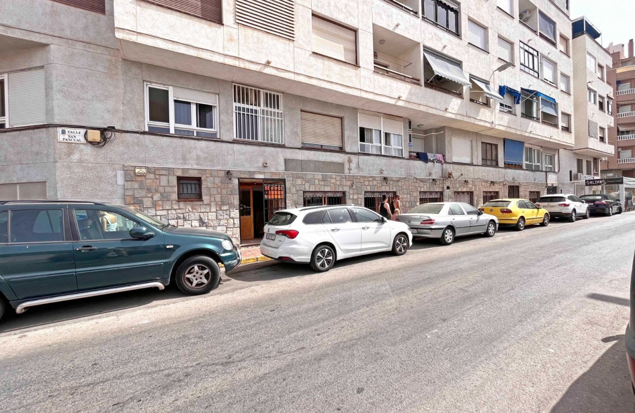 Resale - Commercial - Torrevieja