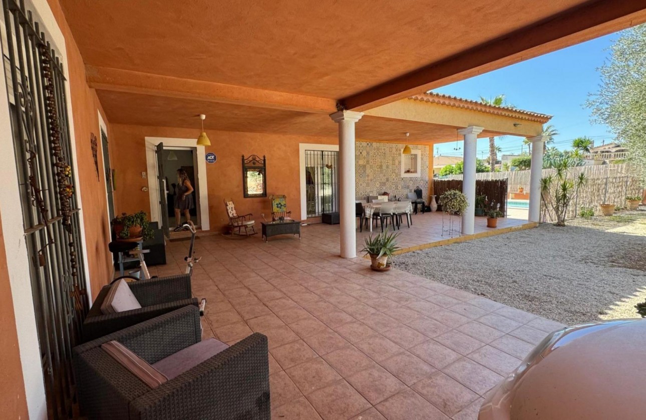 Resale - Country House - Albatera