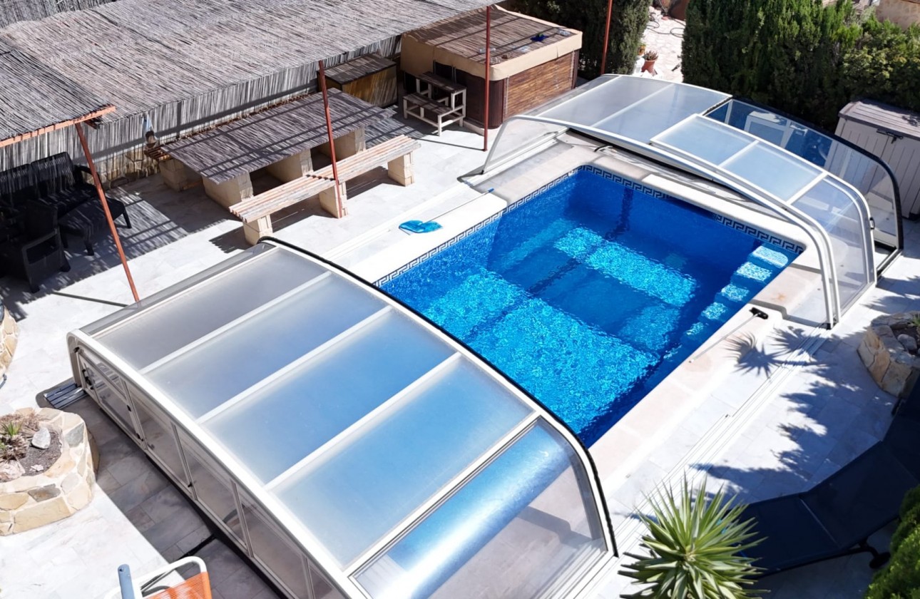 Resale - Country House - Crevillente