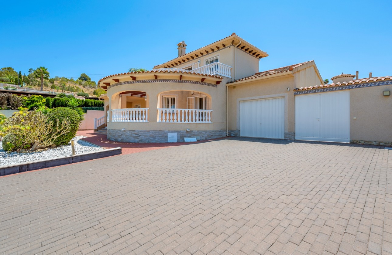 Resale - Detached Villa - Algorfa