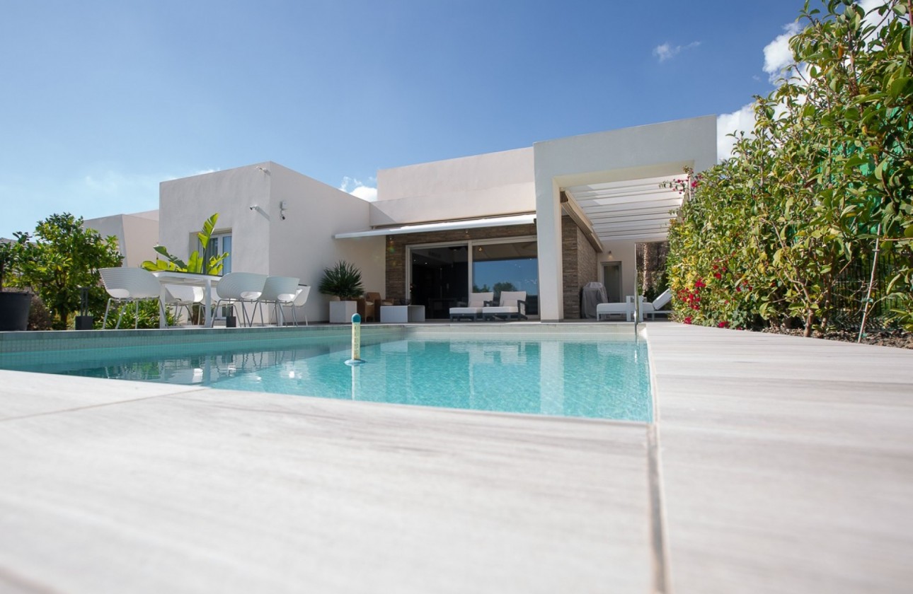 Resale - Detached Villa - Algorfa