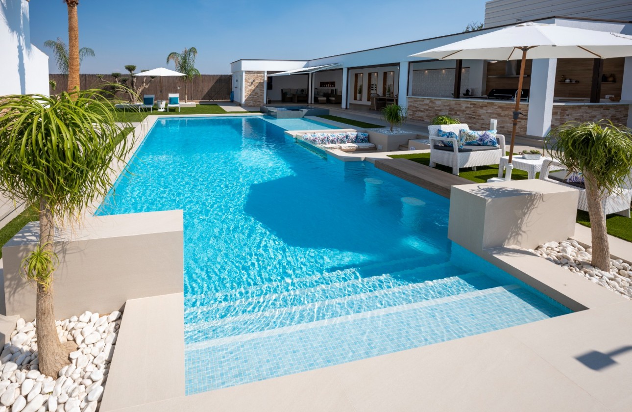 Resale - Detached Villa - Avileses