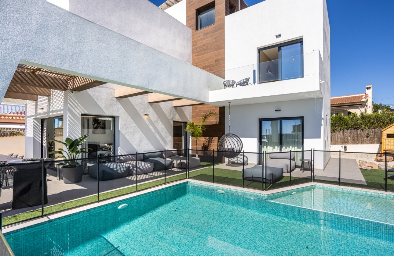 Resale - Detached Villa - Ciudad Quesada