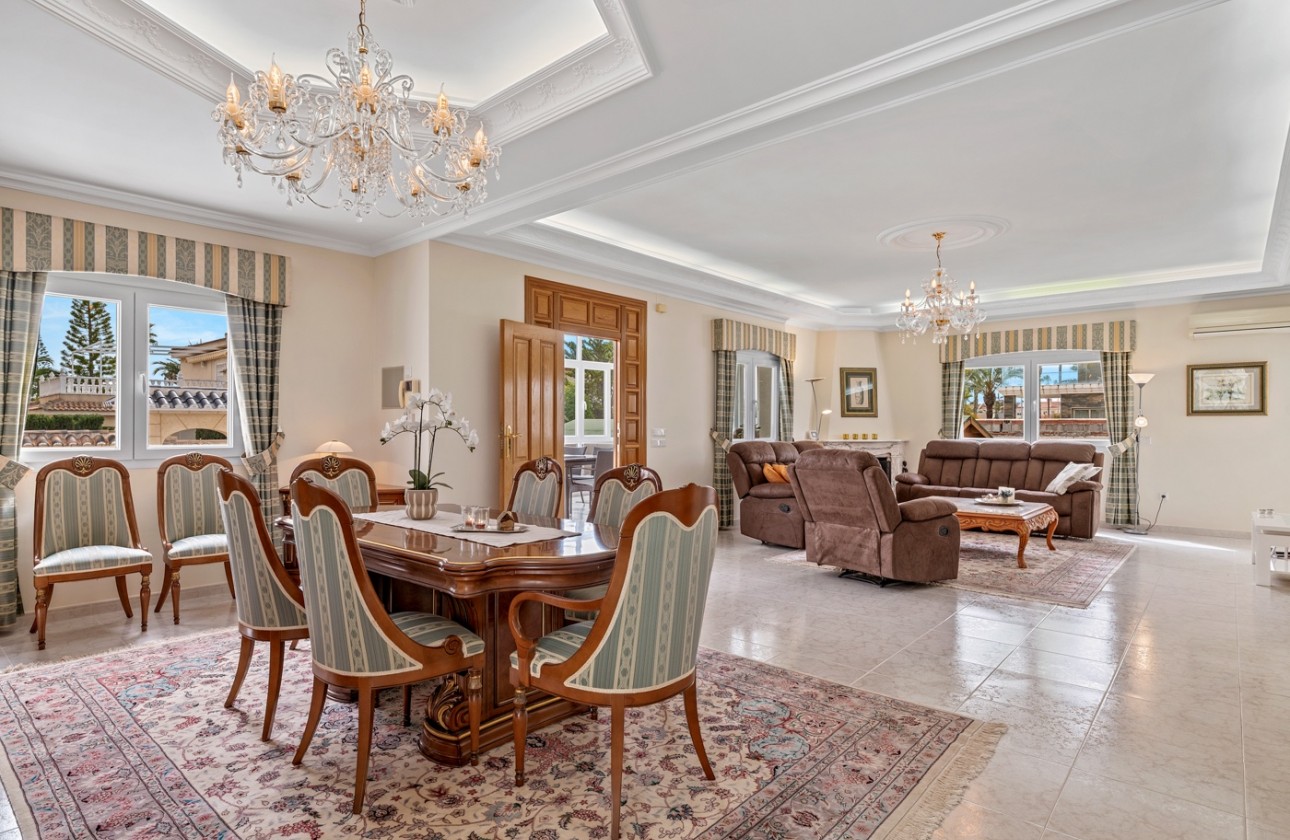 Resale - Detached Villa - Ciudad Quesada