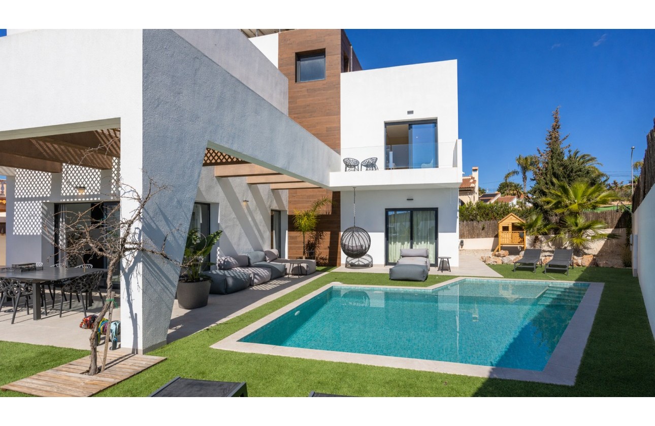 Resale - Detached Villa - Ciudad Quesada