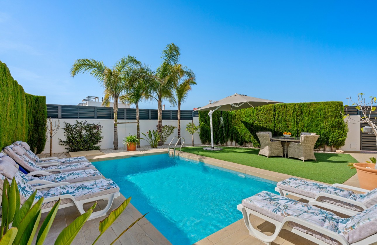 Resale - Detached Villa - Ciudad Quesada