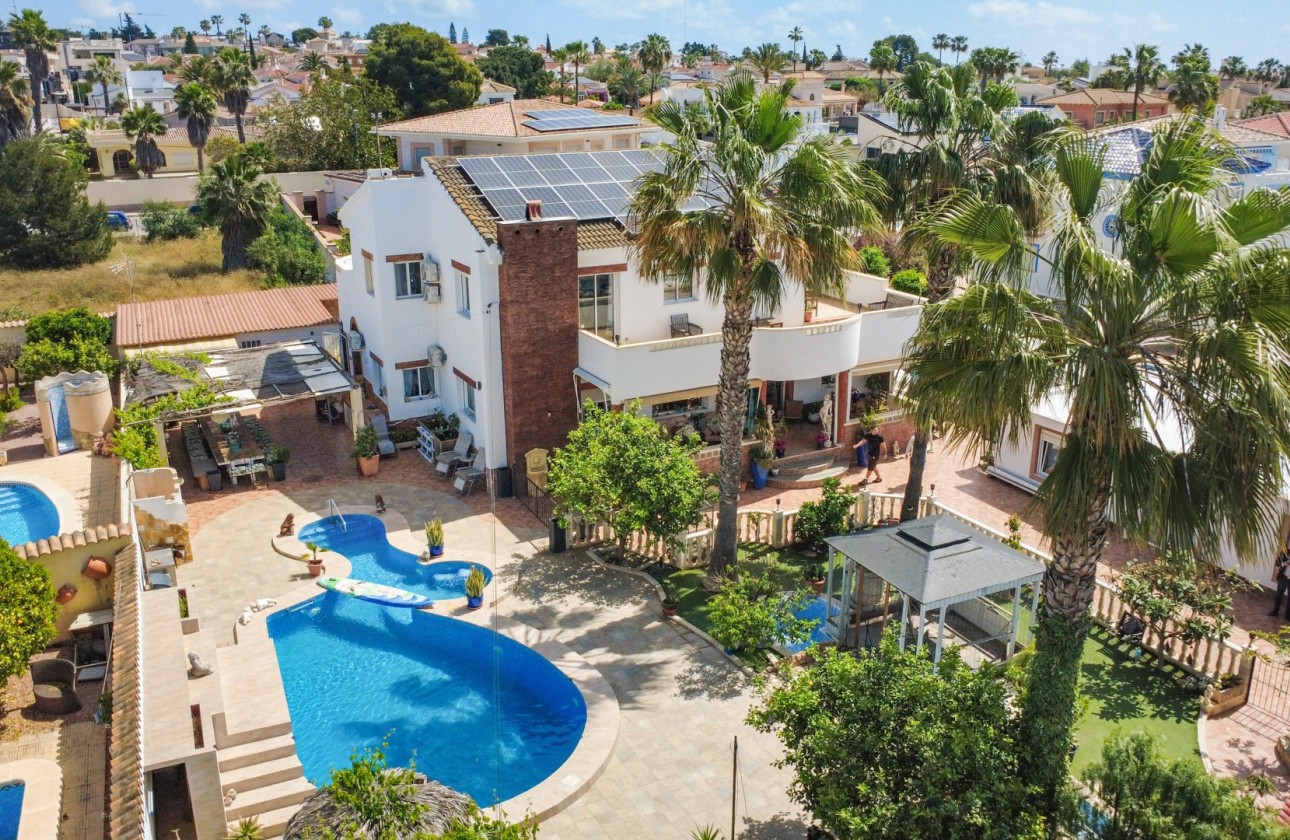 Resale - Detached Villa - Ciudad Quesada