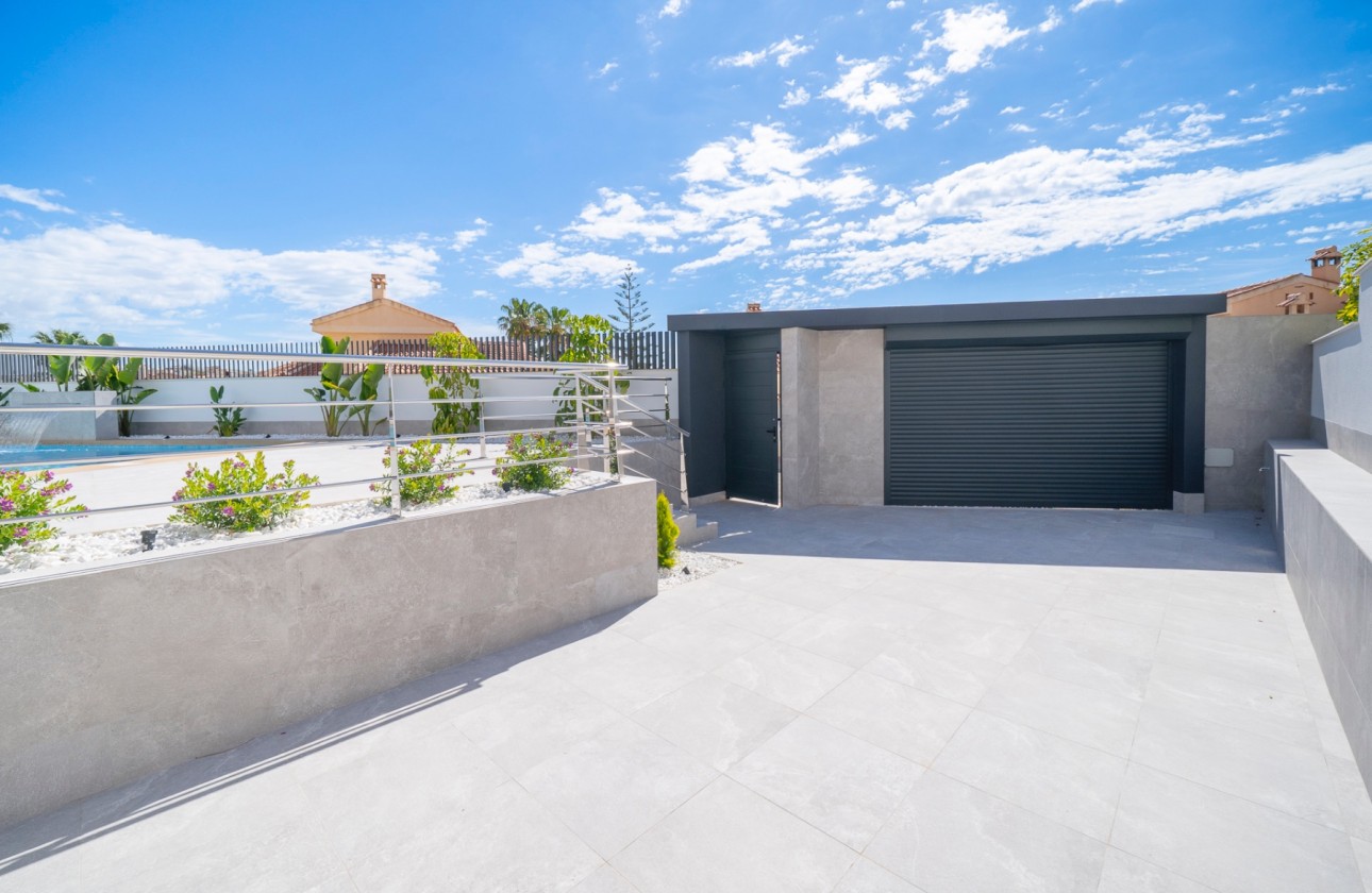 Resale - Detached Villa - Ciudad Quesada
