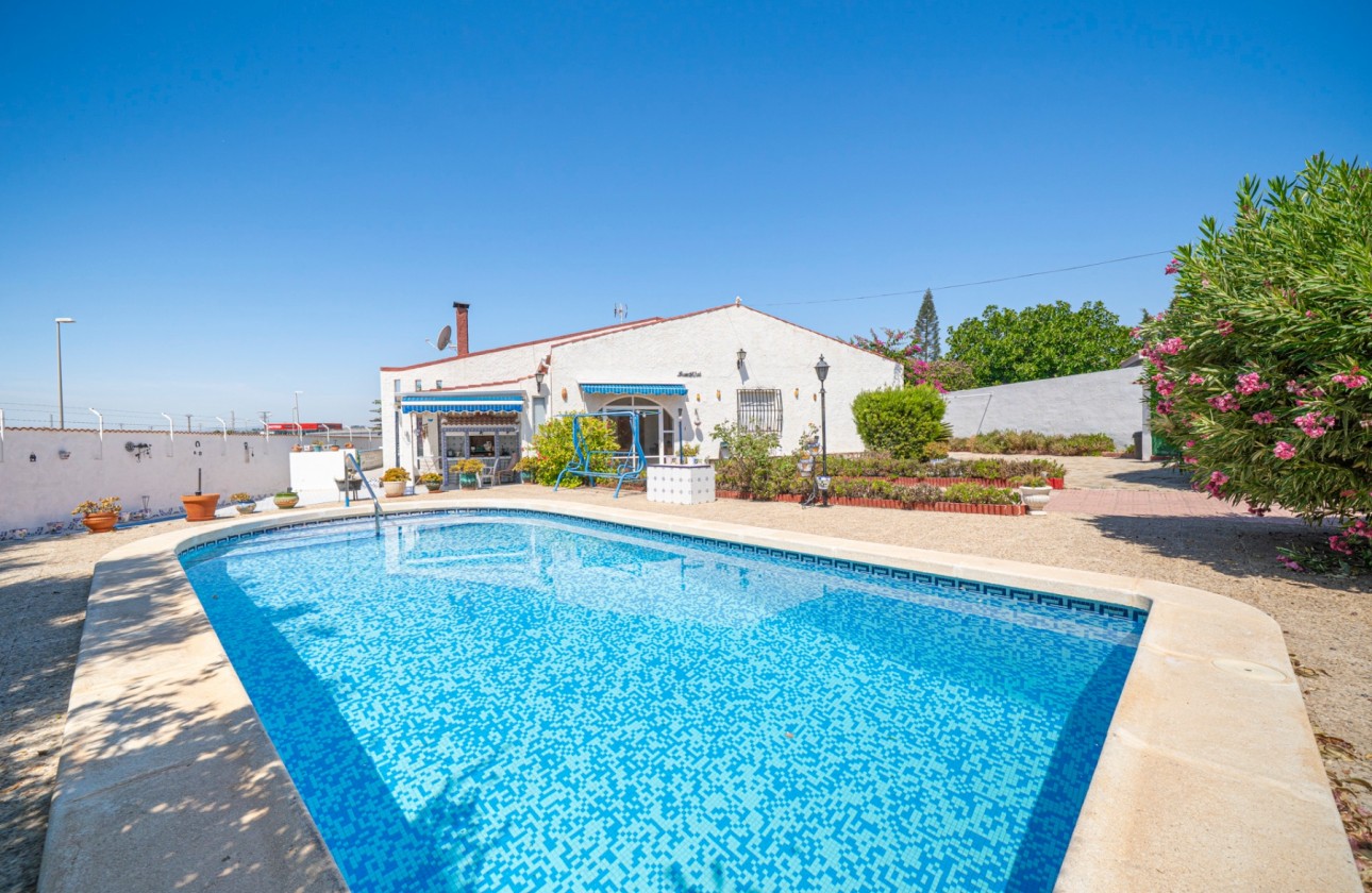 Resale - Detached Villa - Ciudad Quesada