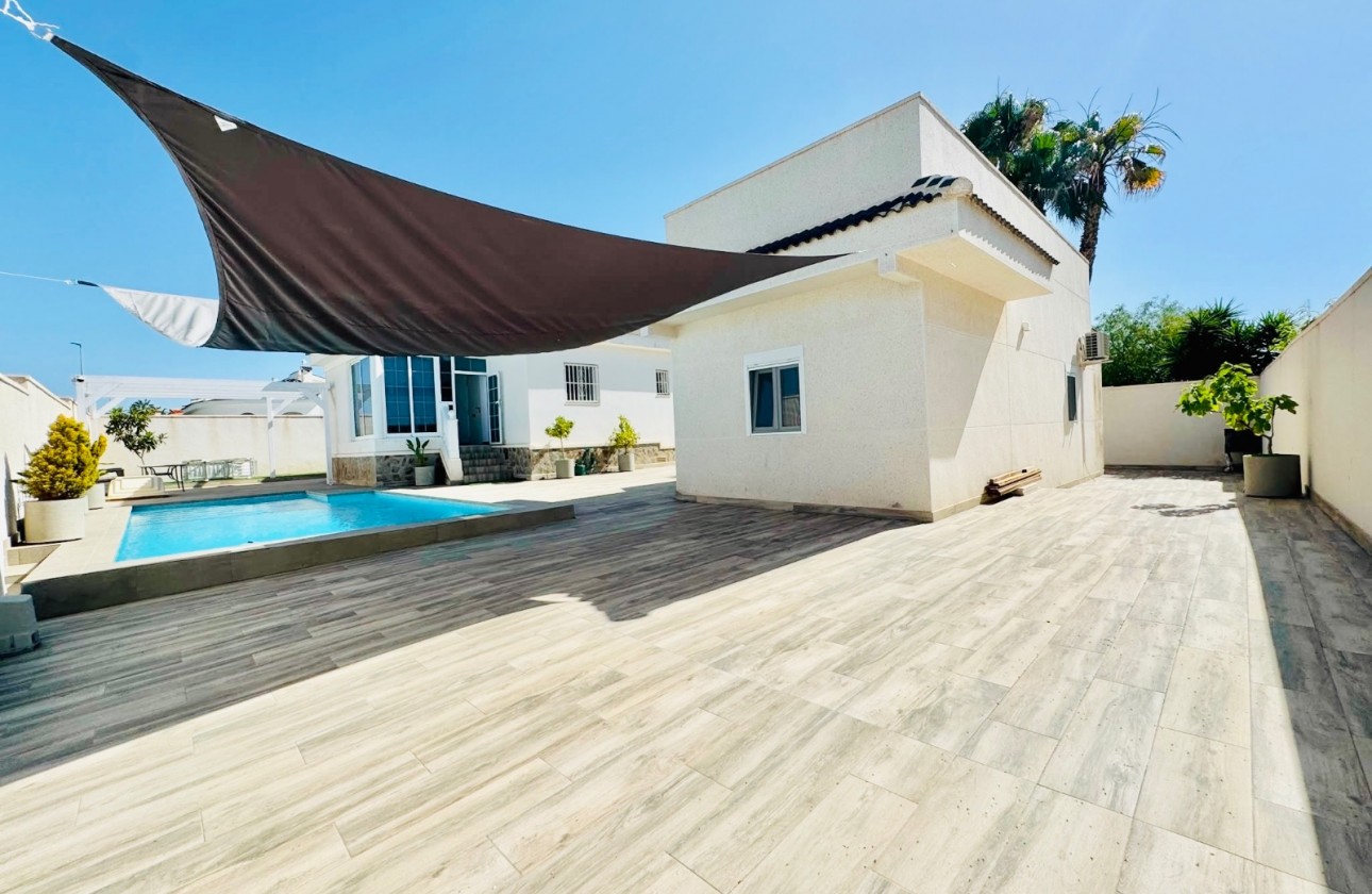 Resale - Detached Villa - Ciudad Quesada