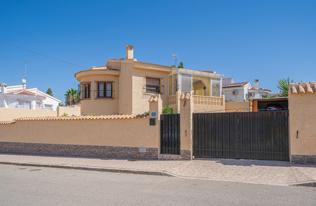 Resale - Detached Villa - Ciudad Quesada