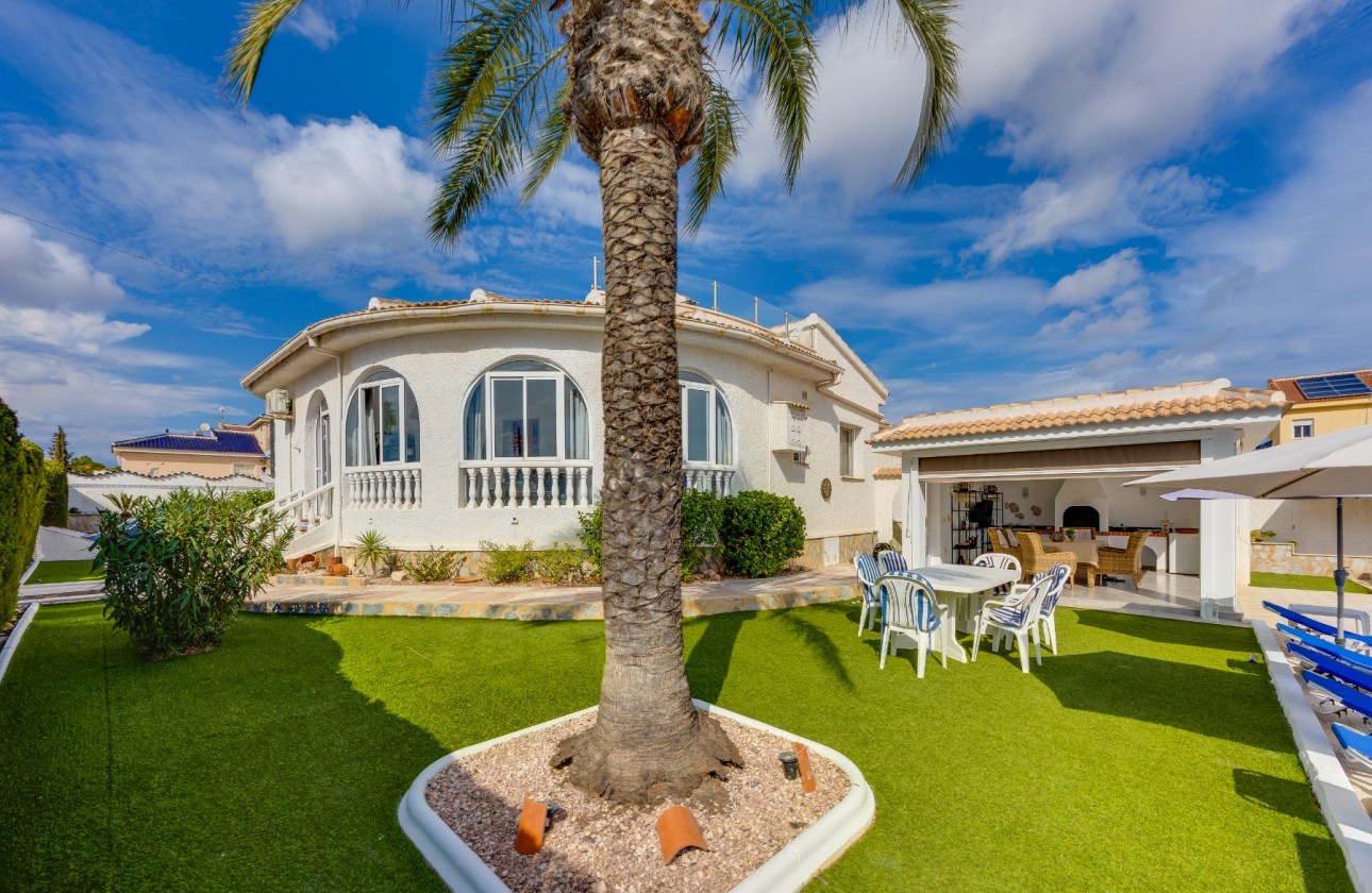 Resale - Detached Villa - Ciudad Quesada