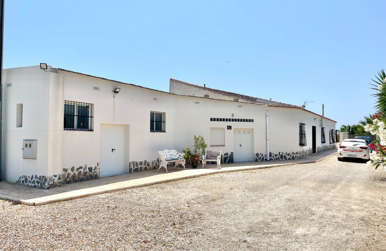 Resale - Detached Villa - Daya Nueva