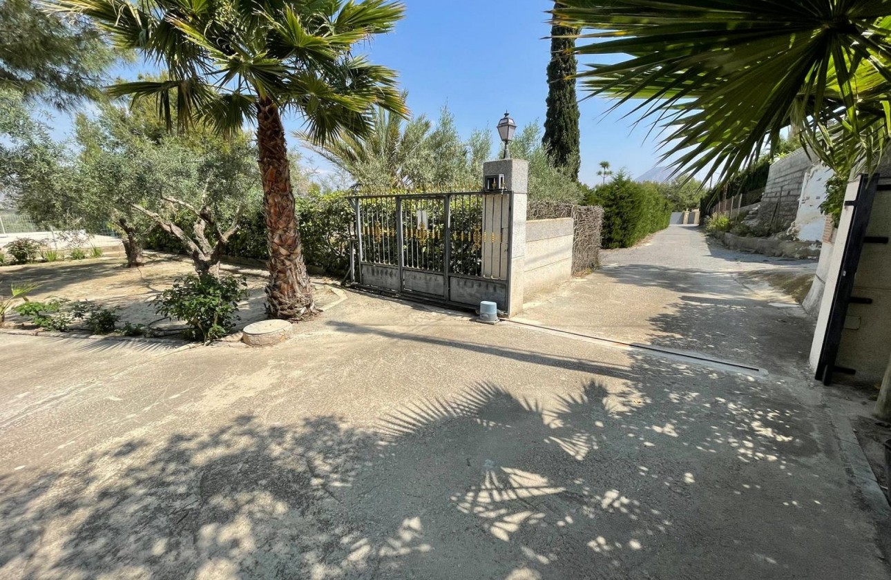 Resale - Detached Villa - El Rebolledo