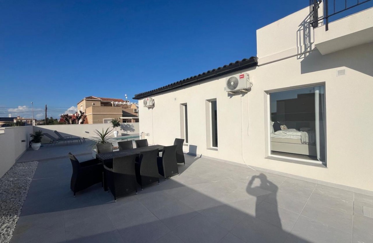 Resale - Detached Villa - La Siesta - La Siesta - El Salado -  Torreta