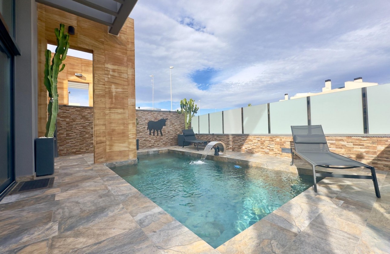 Resale - Detached Villa - Orihuela Costa - Lomas de Cabo Roig