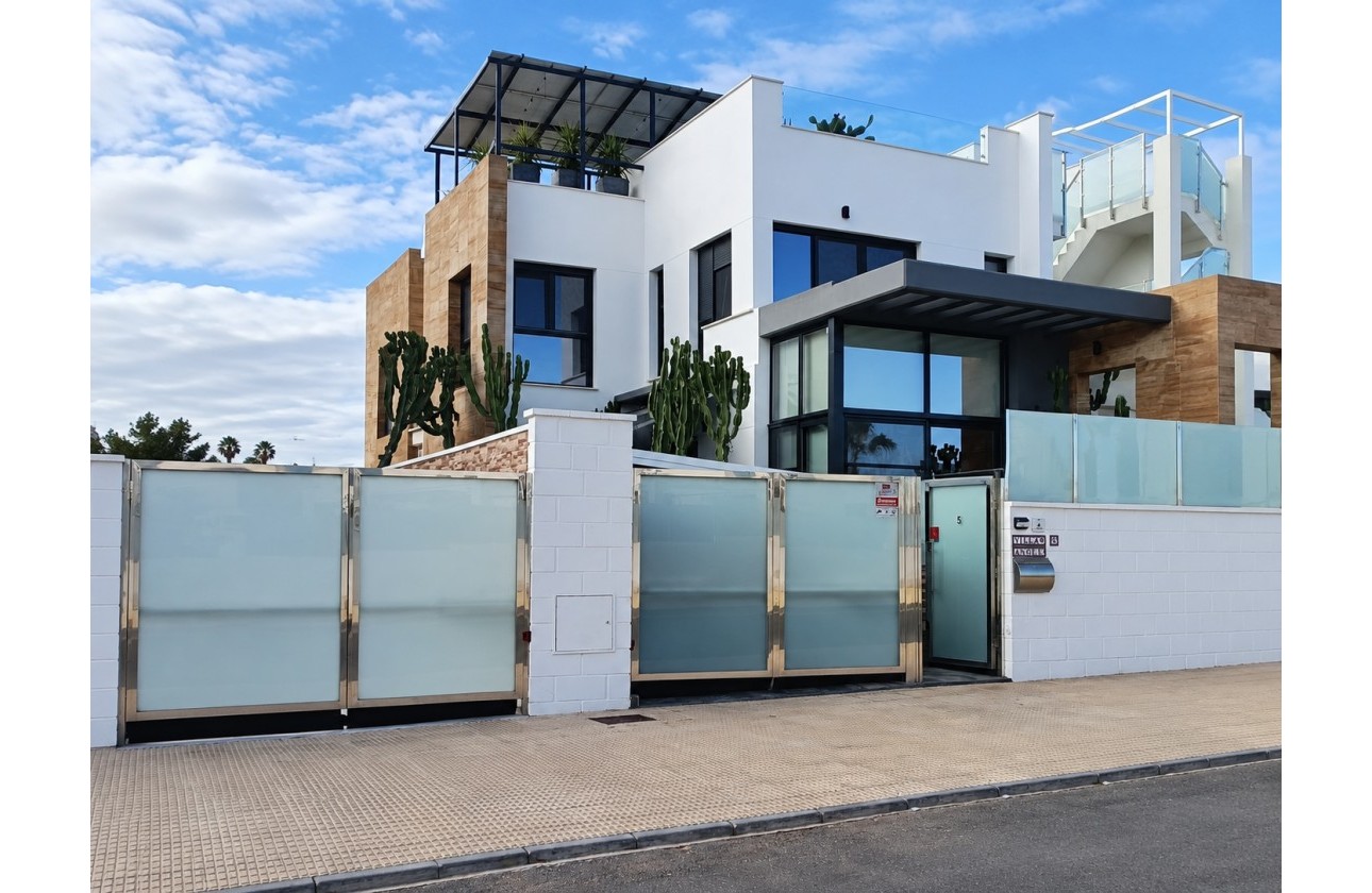 Resale - Detached Villa - Orihuela Costa - Lomas de Cabo Roig