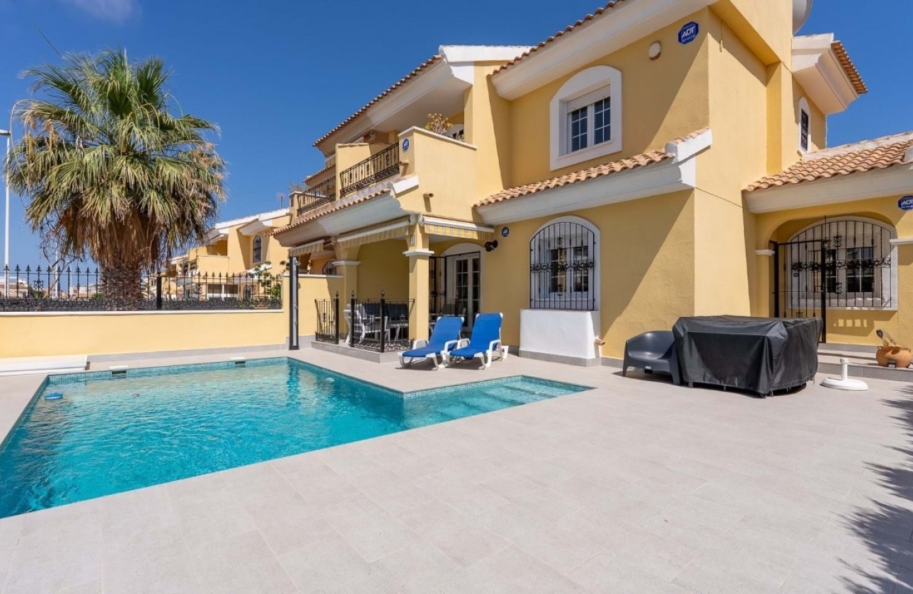 Resale - Detached Villa - Orihuela Costa - Los Dolses