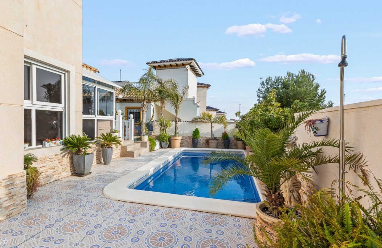 Resale - Detached Villa - Orihuela Costa - Playa Flamenca