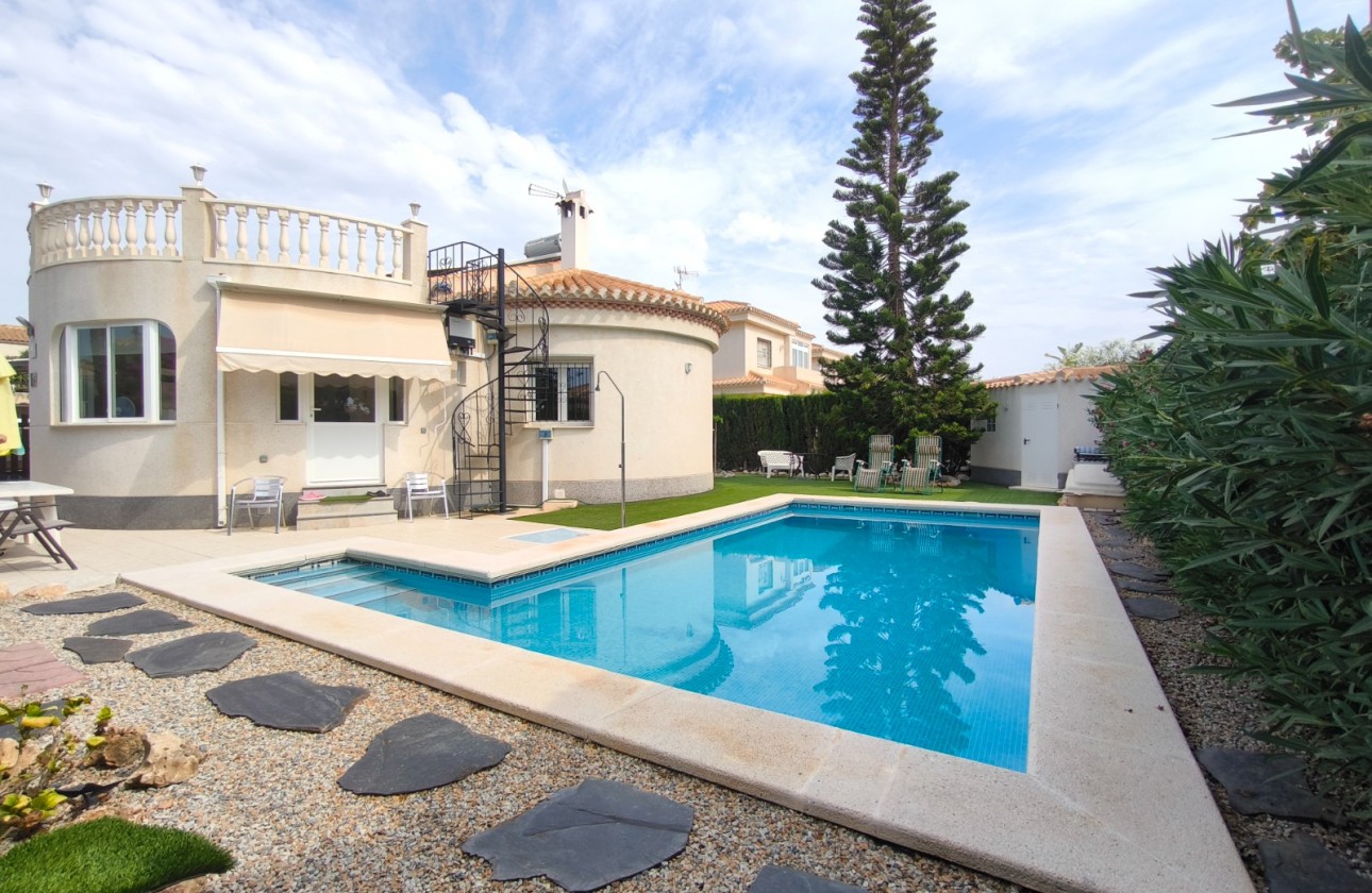 Resale - Detached Villa - Orihuela Costa - Playa Flamenca