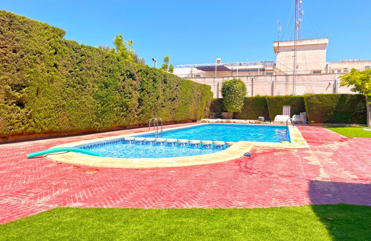 Resale - Detached Villa - Orihuela Costa - Punta Prima