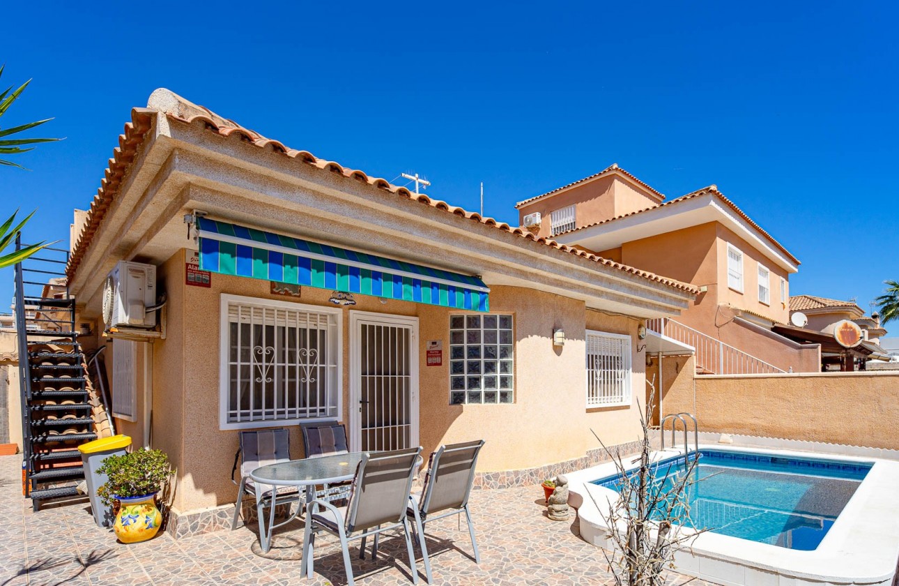 Resale - Detached Villa - Orihuela Costa - Punta Prima