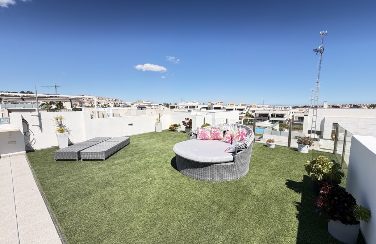 Resale - Detached Villa - Orihuela Costa - Villamartín