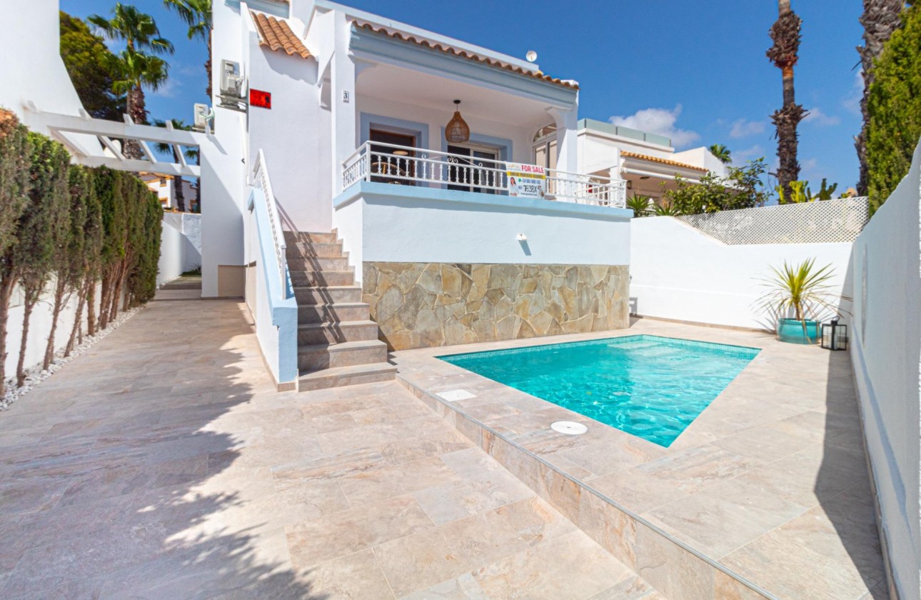 Resale - Detached Villa - Orihuela Costa - Villamartín