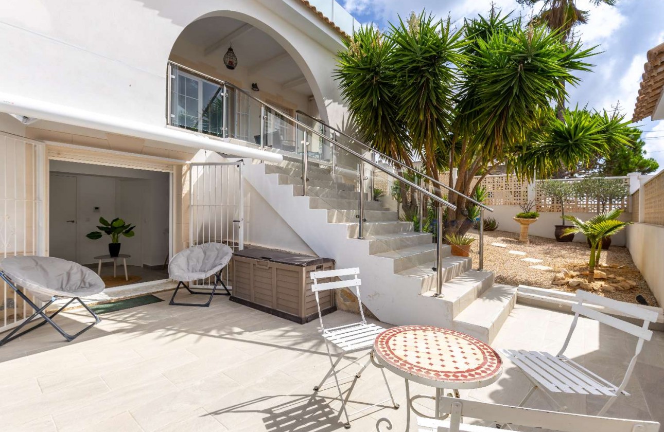 Resale - Detached Villa - Orihuela