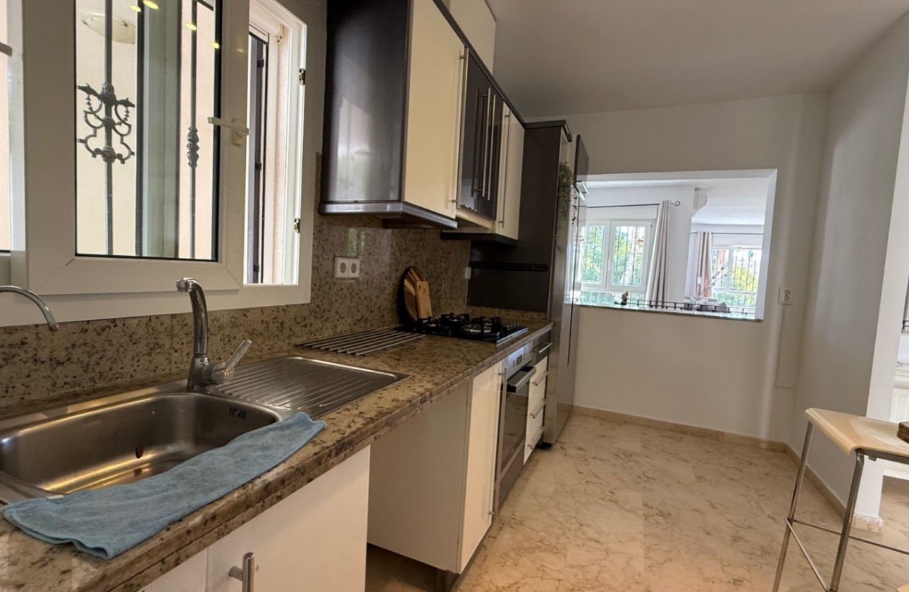 Resale - Detached Villa - Orihuela