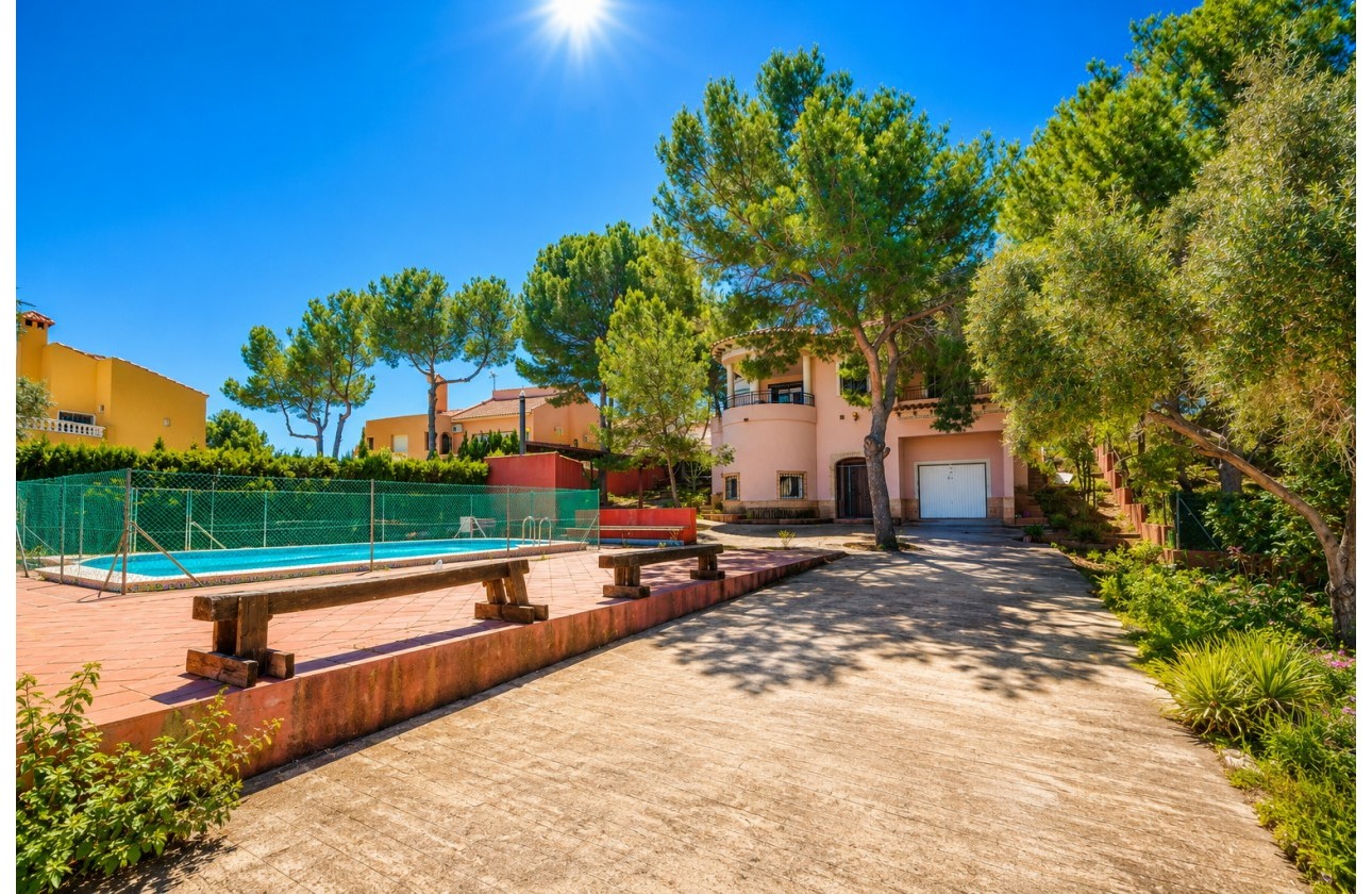 Resale - Detached Villa - San Miguel de Salinas