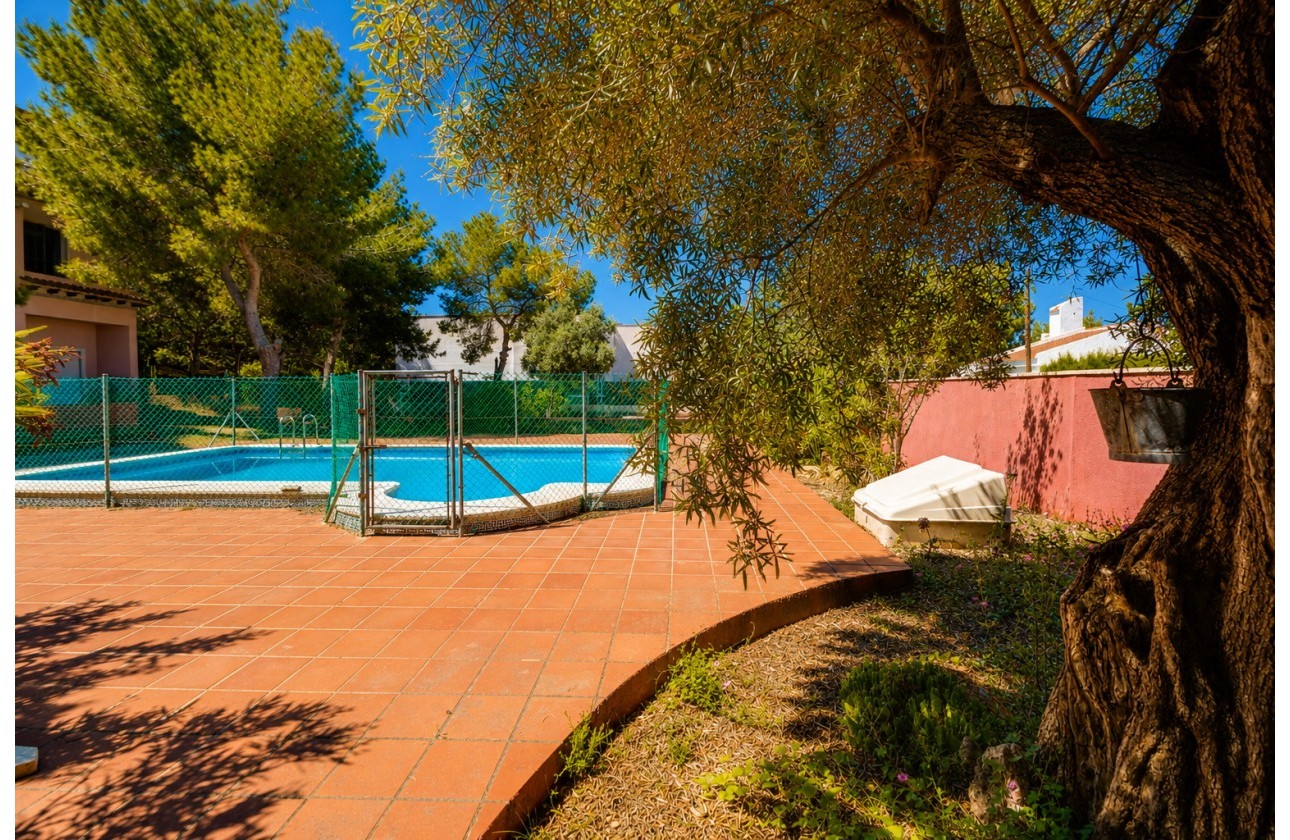 Resale - Detached Villa - San Miguel de Salinas