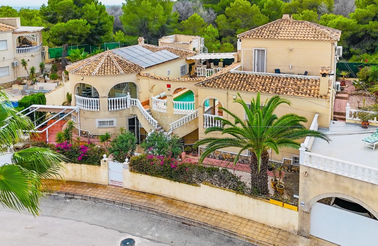 Resale - Detached Villa - San Miguel de Salinas